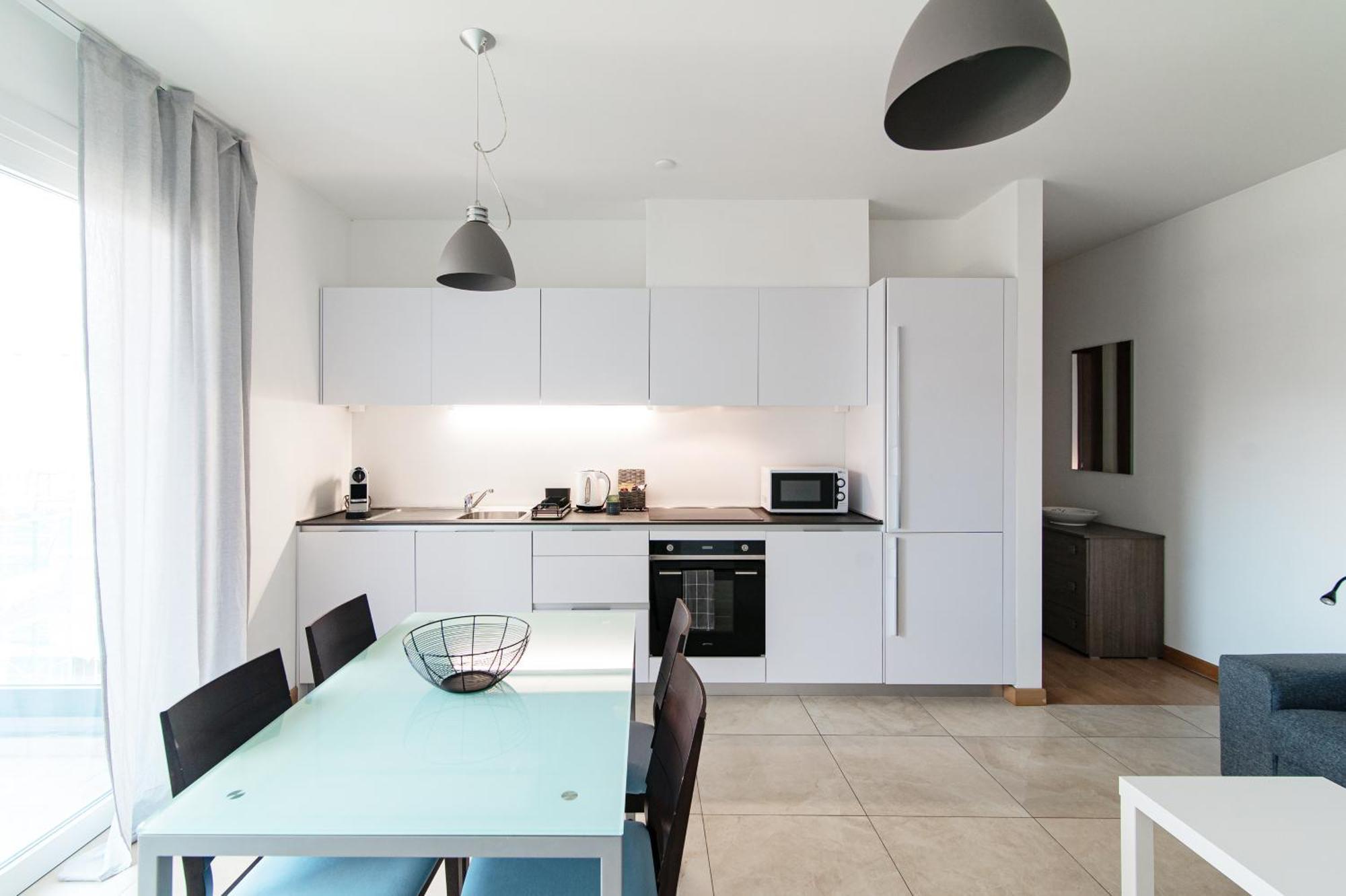 Roggia Apartments By Quokka 360 - Central Flats With Parking Space ลูกาโน ภายนอก รูปภาพ
