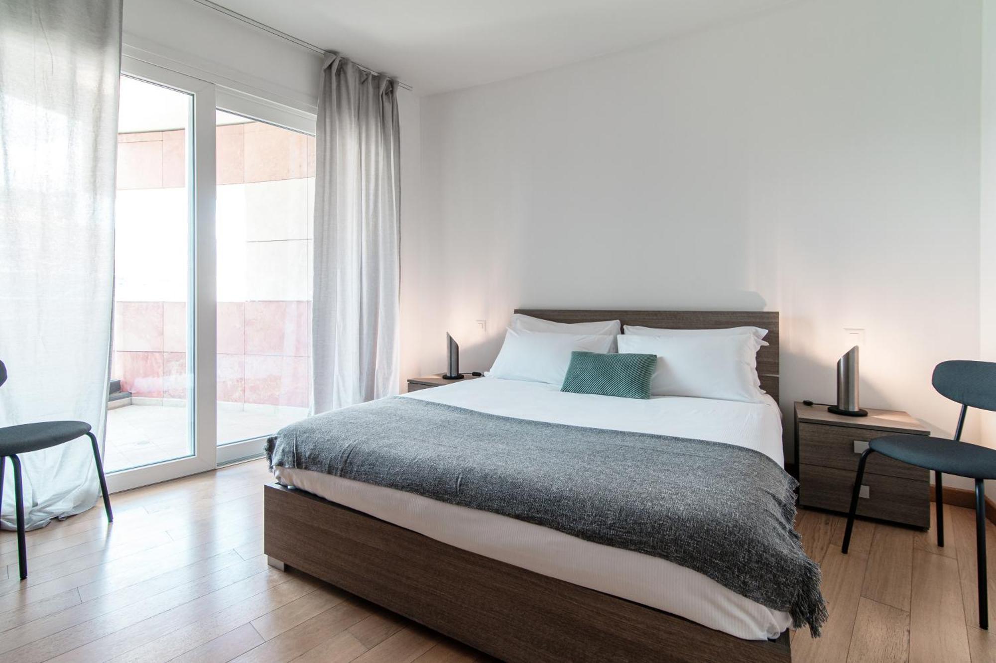 Roggia Apartments By Quokka 360 - Central Flats With Parking Space ลูกาโน ภายนอก รูปภาพ